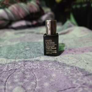 Estee Lauder Advanced Night Repair Serum - Black and Gold